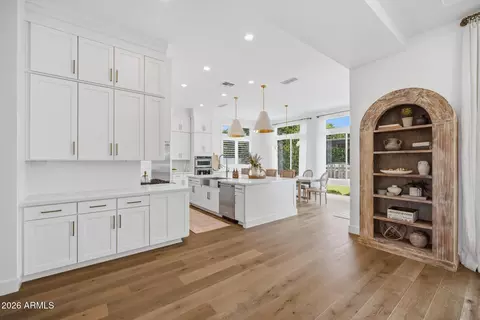 Entry Way - 2633 E Geronimo St, Gilbert, AZ 85295 photo 3 of 10