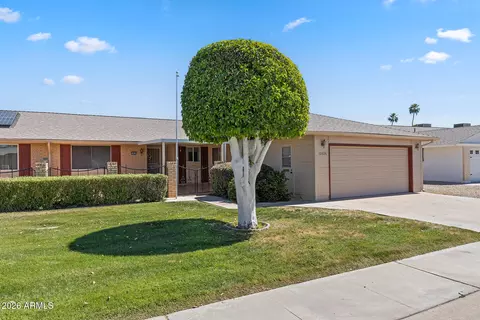 10606 W El Capitan Cir, Sun City, AZ 85351