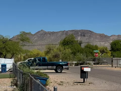 1922 N Desert View Dr, Apache Junction, AZ 85120 photo 5