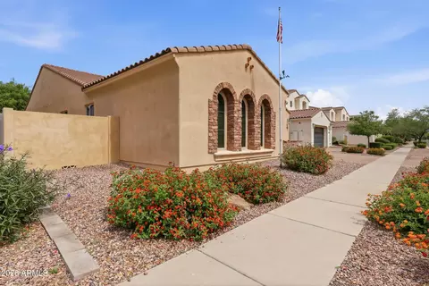 2916 E Blue Sage Rd, Gilbert, AZ 85297 photo 4