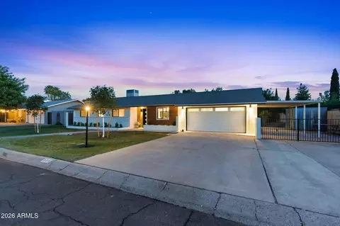 Exterior - 325 W Loma Ln, Phoenix, AZ 85021 photo 4 of 7