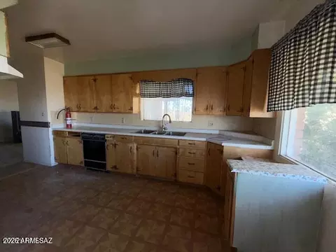 1947 E Key Ln, Willcox, AZ 85643 photo 6