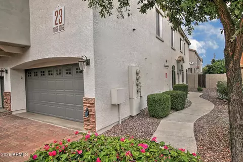 Exterior - 2150 E Bell Rd #1069, Phoenix, AZ 85022 photo 2 of 8