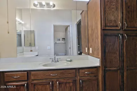 Bath - 2150 E Bell Rd #1069, Phoenix, AZ 85022 photo 3 of 5