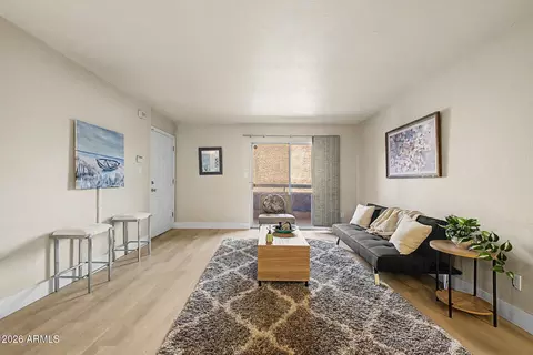 Living - 2625 E Indian School Rd #222, Phoenix, AZ 85016 photo 2 of 3