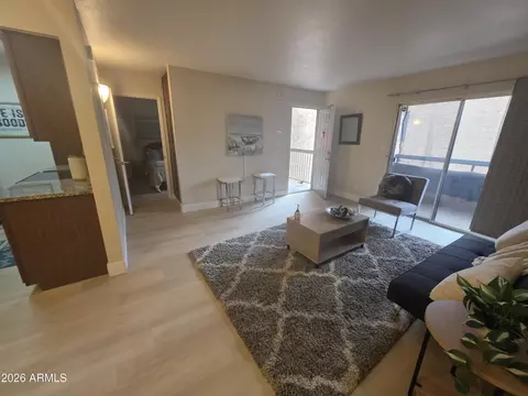 2625 E Indian School Rd #222, Phoenix, AZ 85016