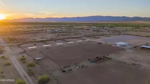 00005 N 529th Ave #14, Aguila, AZ 85320