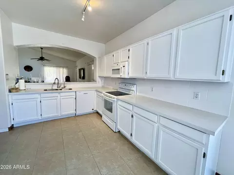 4377 E Coolbrook Ave, Phoenix, AZ 85032 photo 12