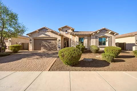 862 E Hampton Ln, Gilbert, AZ 85295