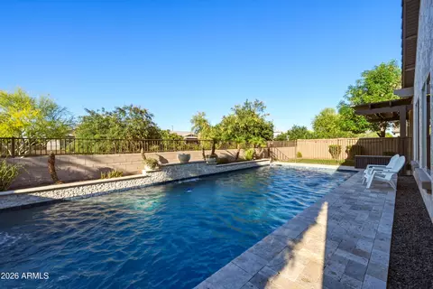 Exterior - 862 E Hampton Ln, Gilbert, AZ 85295 photo 7 of 7