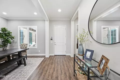 Entry Way - 862 E Hampton Ln, Gilbert, AZ 85295 photo 1 of 2
