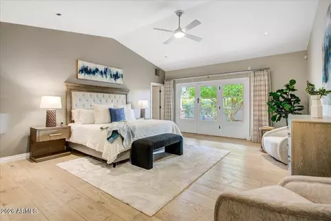 Bedroom - 150 E Wagon Wheel Dr, Phoenix, AZ 85020 photo 1 of 6