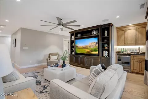 Other - 150 E Wagon Wheel Dr, Phoenix, AZ 85020 photo 5 of 13