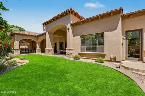 Exterior - 3937 E Menlo Cir, Mesa, AZ 85215 photo 12 of 22
