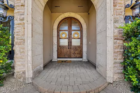 Entry Way - 3937 E Menlo Cir, Mesa, AZ 85215 photo 1 of 4