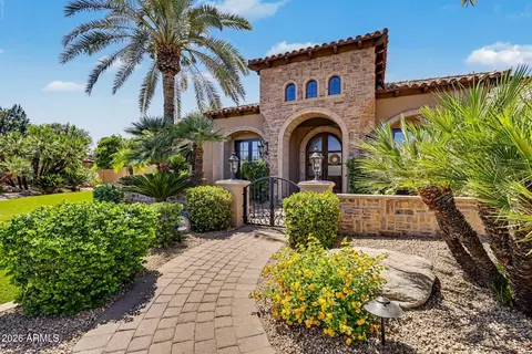 Exterior - 3937 E Menlo Cir, Mesa, AZ 85215 photo 3 of 22