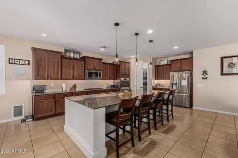 3700 E Blue Spruce Ln, Gilbert, AZ 85298 photo 9