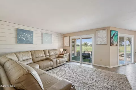 19874 N Star Ridge Dr, Sun City West, AZ 85375