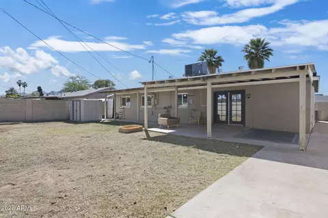 Exterior - 418 E Orchid Ln, Phoenix, AZ 85020 photo 3 of 4