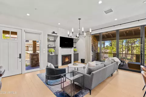 2993 S Tourmaline Dr #33, Flagstaff, AZ 86005