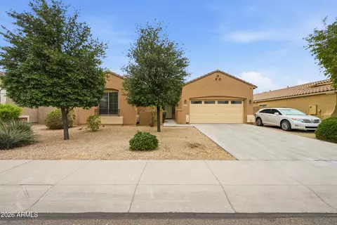 12171 W Locust Ln, Avondale, AZ 85323