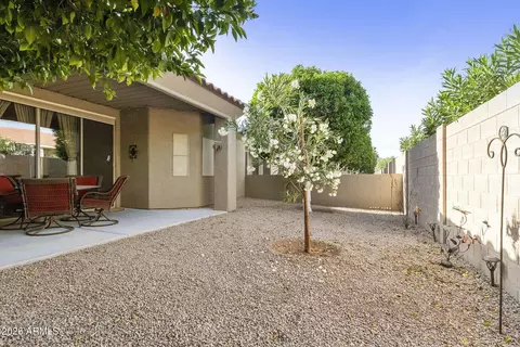 Exterior - 4202 E Broadway Rd #80, Mesa, AZ 85206 photo 5 of 13