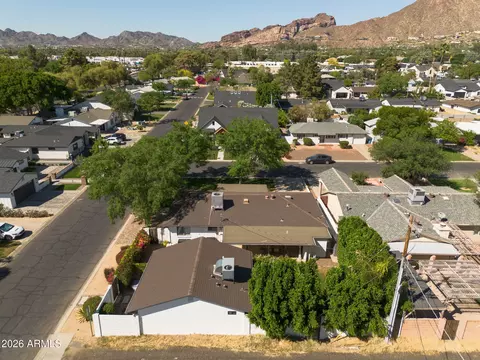 View/Area - 4813 E Fairmount Ave, Phoenix, AZ 85018 photo 2 of 2