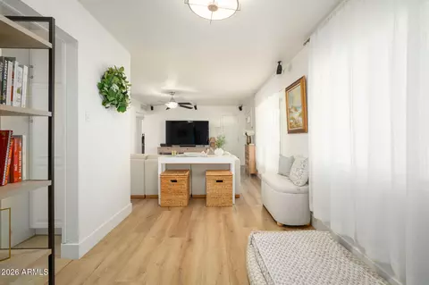 Entry Way - 4813 E Fairmount Ave, Phoenix, AZ 85018 photo 1 of 1