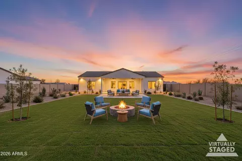 9501 W Kramer Ln, Arizona City, AZ 85123