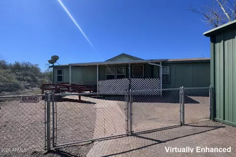 20335 E Wagon Wheel Cir, Black Canyon City, AZ 85324