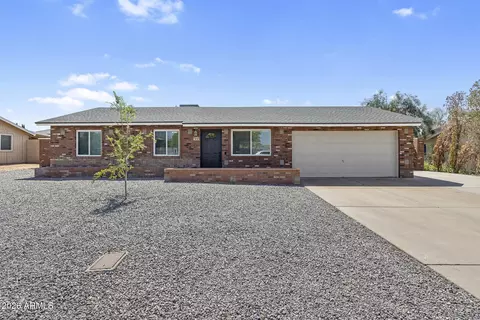 7113 E Inglewood St, Mesa, AZ 85207