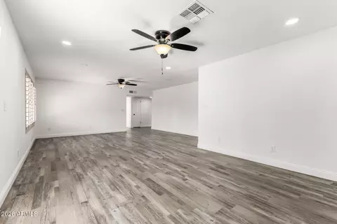 Living - 9022 N 18th Dr, Phoenix, AZ 85021 photo 3 of 3