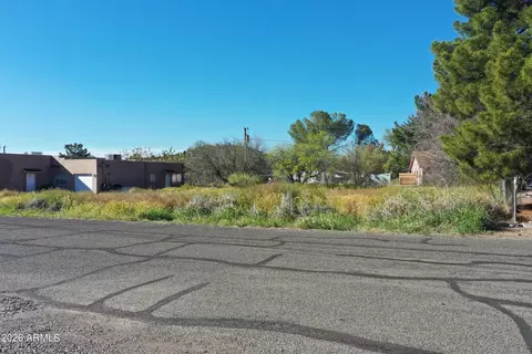 3980 E Valley Ln #32, Rimrock, AZ 86335