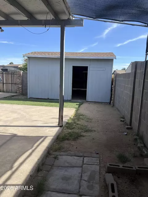 Exterior - 5337 W Coronado Rd, Phoenix, AZ 85035 photo 4 of 8