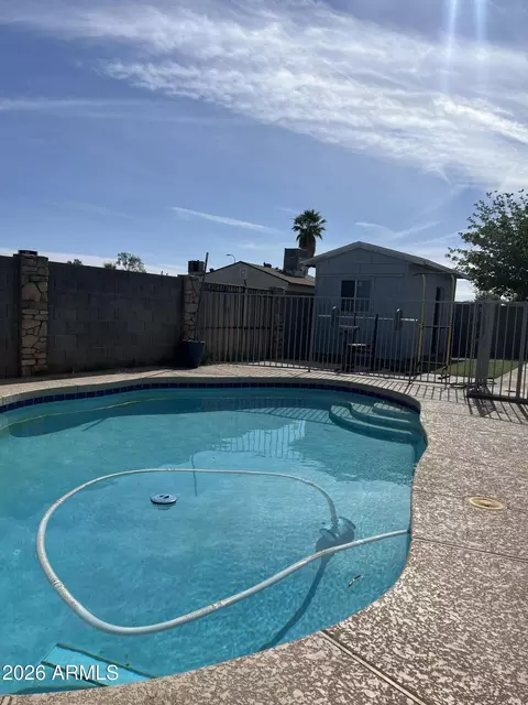 Exterior - 5337 W Coronado Rd, Phoenix, AZ 85035 photo 8 of 8
