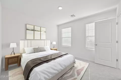 Bedroom - 6427 S 78th Ln, Phoenix, AZ 85043 photo 3 of 11