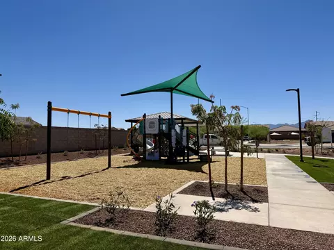 Exterior - 6427 S 78th Ln, Phoenix, AZ 85043 photo 3 of 3