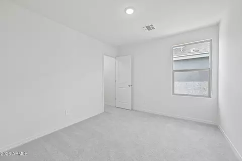 Bedroom - 6427 S 78th Ln, Phoenix, AZ 85043 photo 9 of 11