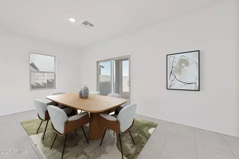 Dining - 6427 S 78th Ln, Phoenix, AZ 85043 photo 1 of 1