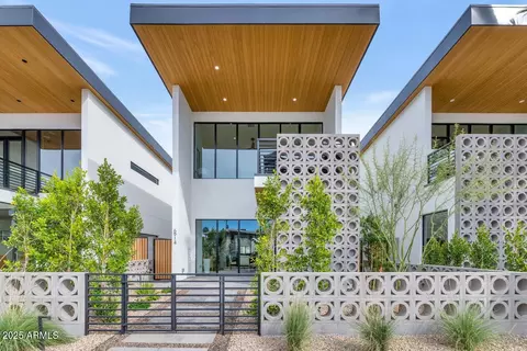 6914 E 2nd St, Scottsdale, AZ 85251