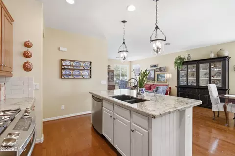 Kitchen - 4401 E Los Altos Dr, Gilbert, AZ 85297 photo 7 of 8