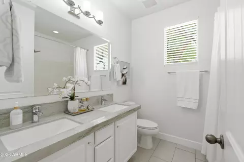 Bath - 4401 E Los Altos Dr, Gilbert, AZ 85297 photo 1 of 3