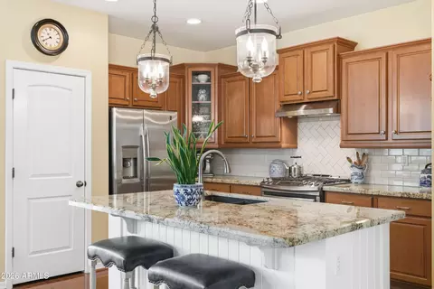 Kitchen - 4401 E Los Altos Dr, Gilbert, AZ 85297 photo 4 of 8