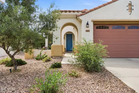 Exterior - 4401 E Los Altos Dr, Gilbert, AZ 85297 photo 6 of 34
