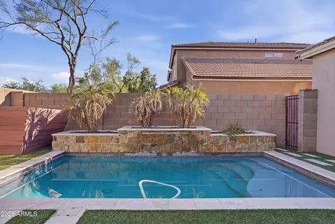 Exterior - 21844 N 40th Pl, Phoenix, AZ 85050 photo 3 of 3