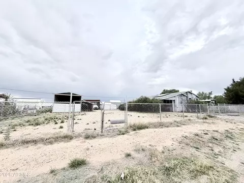 9518 E Joy Ave, Hereford, AZ 85615 photo 2
