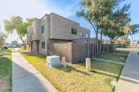 600 S Dobson Rd #88, Mesa, AZ 85202