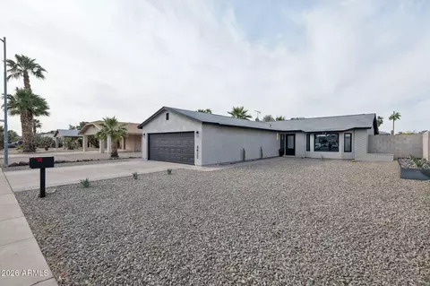 Exterior - 3822 E Dahlia Dr, Phoenix, AZ 85032 photo 2 of 6