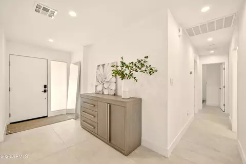 Entry Way - 2425 W Impala Cir, Mesa, AZ 85202 photo 4 of 6