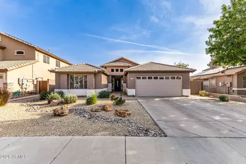 8401 W Cherry Hills Dr, Peoria, AZ 85345